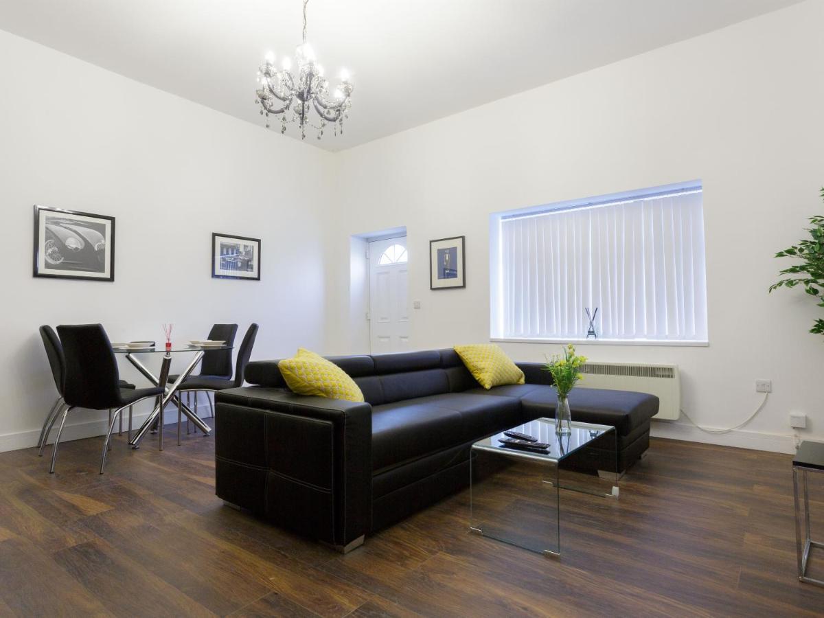 Live in Leeds Greenhill Bungalows Exterior foto